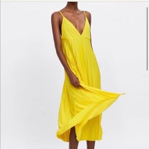 NWOT ZARA yellow pleated maxi